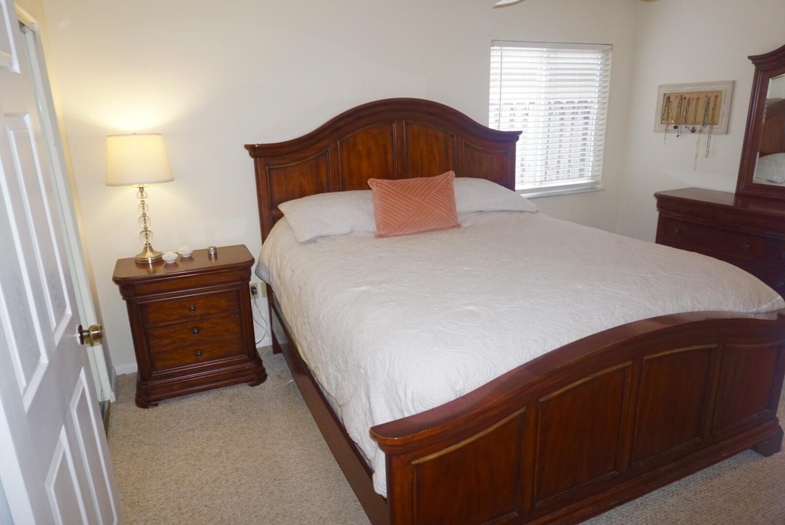 6259 Garrett Street Jupiter, FL 33458 - Photo 15 of 19 49AD1A41-C80F-4BE1-A5C3-00065B386303