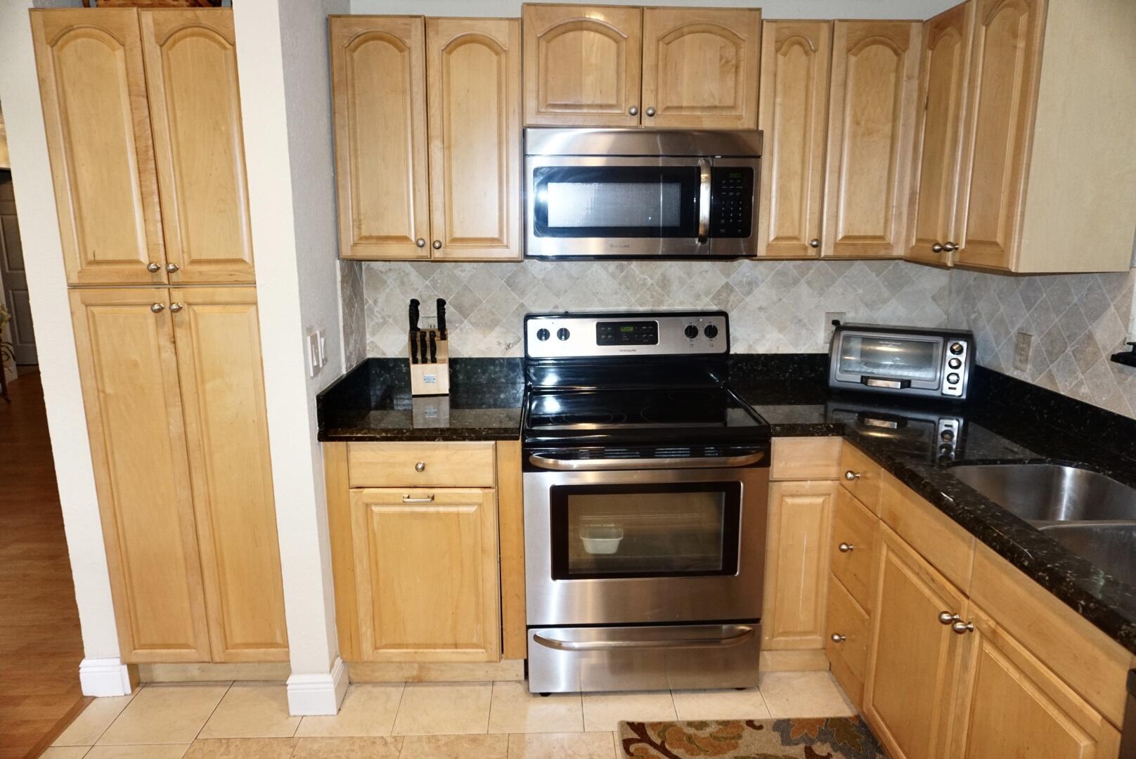 6259 Garrett Street Jupiter, FL 33458 - Photo 8 of 19 9C014C84-E58D-403F-AFEE-13CFB7747D19