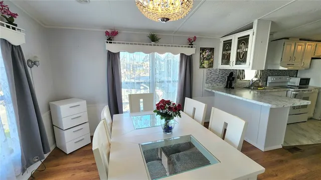 $134,000 | 3333 26th Avenue East, Unit 1222, Bradenton, FL 34208