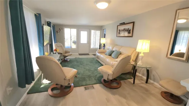 $134,000 | 3333 26th Avenue East, Unit 1222, Bradenton, FL 34208