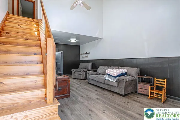$350,000 | 2725 Victoria Lane, Easton, PA 18045
