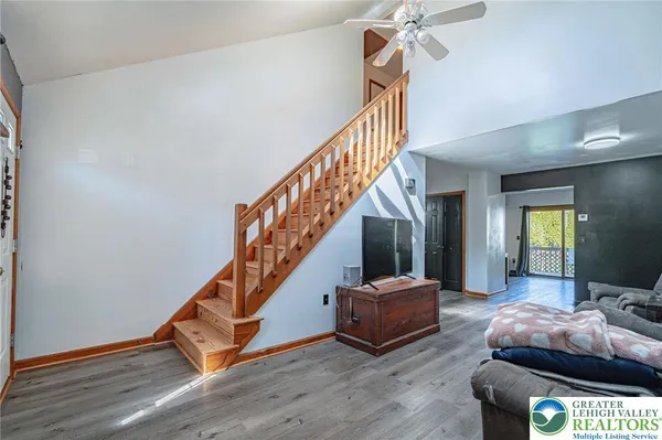 $350,000 | 2725 Victoria Lane, Easton, PA 18045