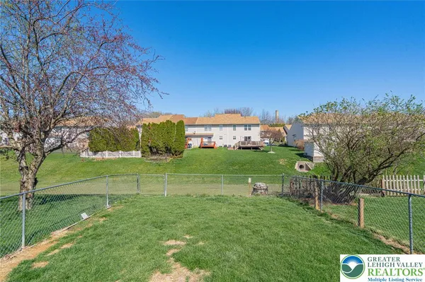 $350,000 | 2725 Victoria Lane, Easton, PA 18045