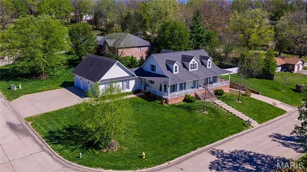 $525,000 | 2420 Kent Drive, Cape Girardeau, MO 63701