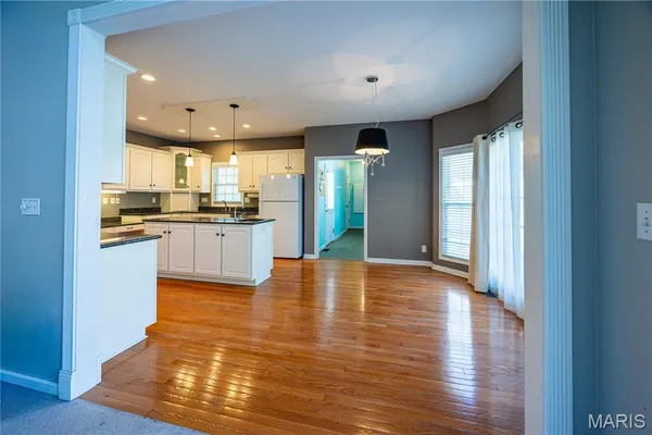 $525,000 | 2420 Kent Drive, Cape Girardeau, MO 63701