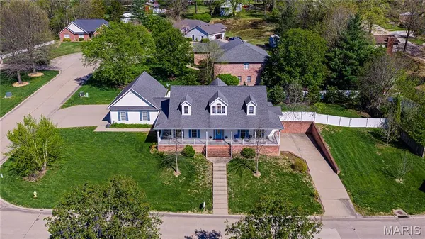 $525,000 | 2420 Kent Drive, Cape Girardeau, MO 63701