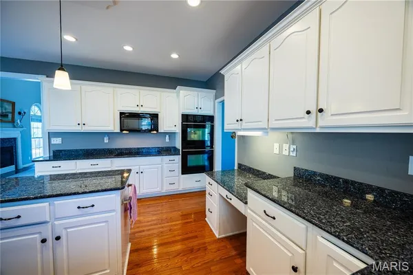 $525,000 | 2420 Kent Drive, Cape Girardeau, MO 63701