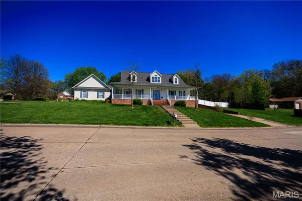 $525,000 | 2420 Kent Drive, Cape Girardeau, MO 63701