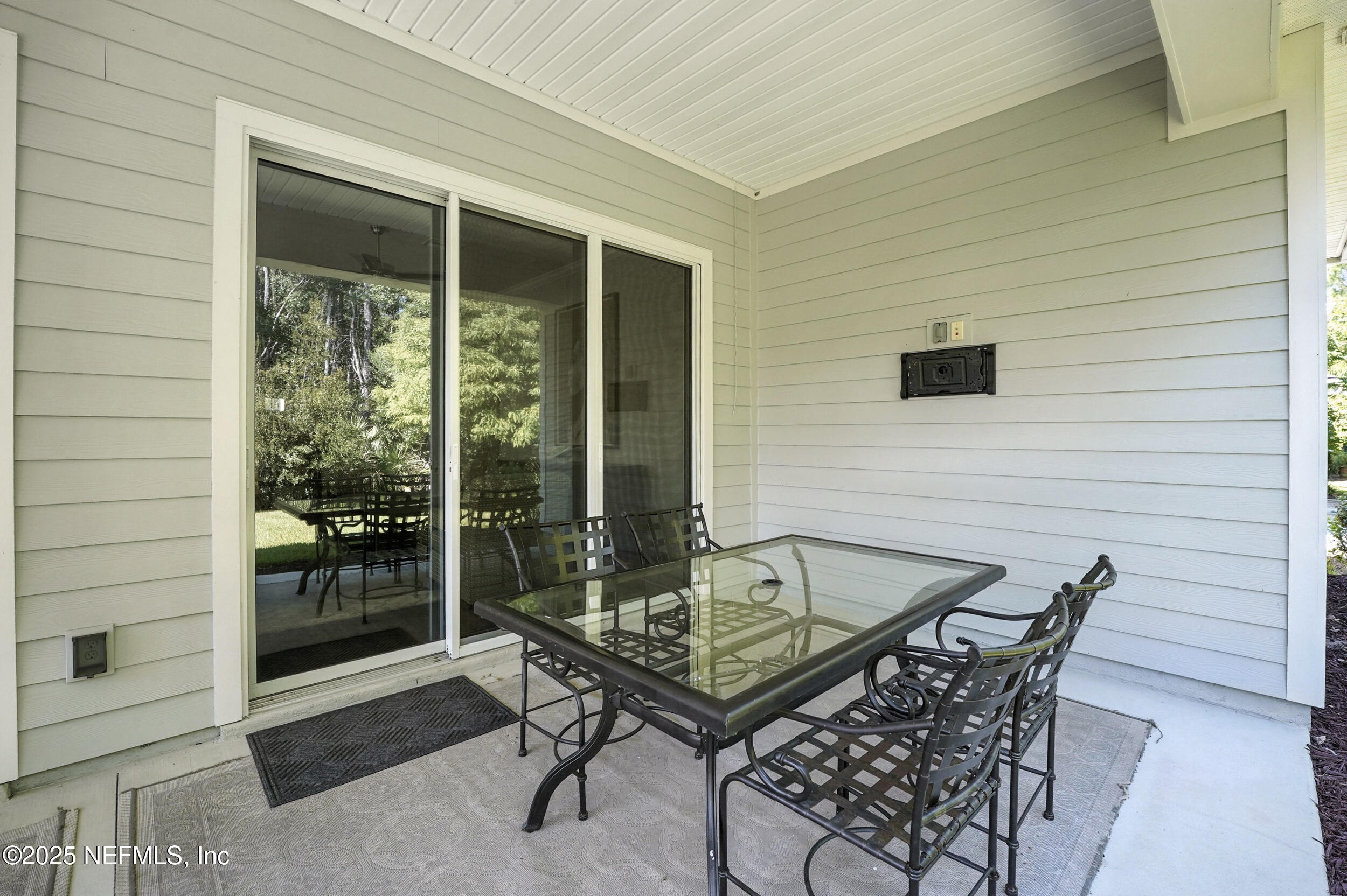 300 Shadow Rdg Trail Ponte Vedra, FL 32081 - Photo 22 of 47 Covered Back Patio