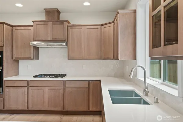 $689,950 | 9001 Wyatt Court Southeast, Tumwater, WA 98501