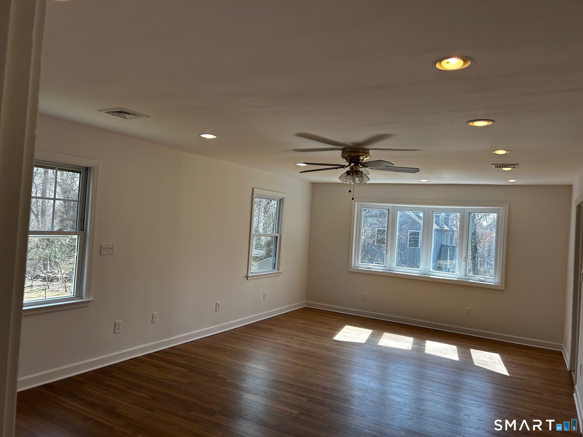 97 Godfrey Road Fairfield, CT 06825 - Photo 17 of 33 Primary bedroom.