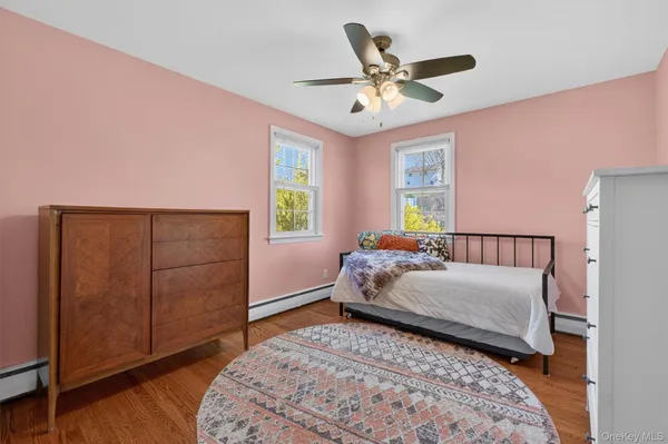 $3,500 | 49 Clover Hill Drive, Poughkeepsie, NY 12603