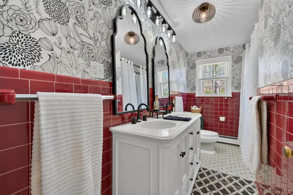 $3,500 | 49 Clover Hill Drive, Poughkeepsie, NY 12603