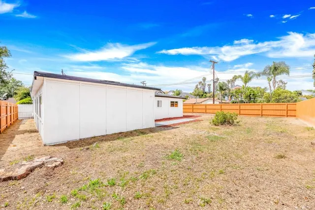 $739,900 | 508 Village View Place, Fallbrook, CA 92028