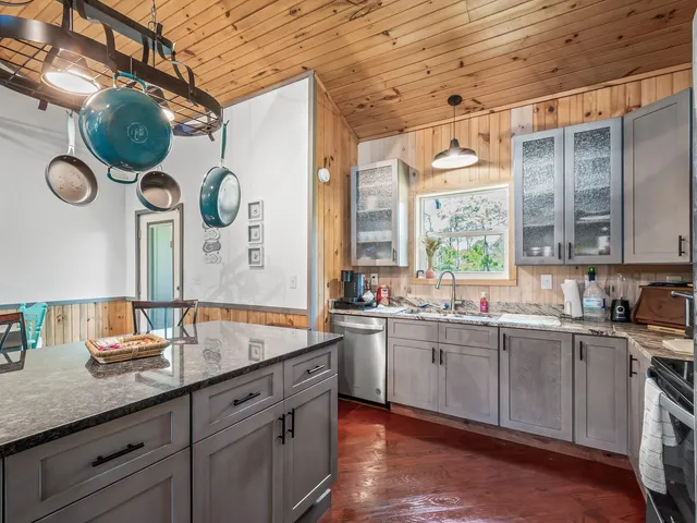 $585,000 | 344 Lily Circle, Eastpoint, FL 32328