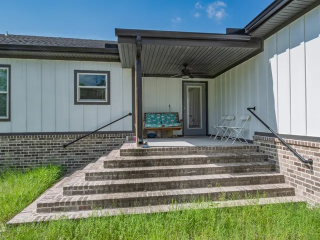 $585,000 | 344 Lily Circle, Eastpoint, FL 32328