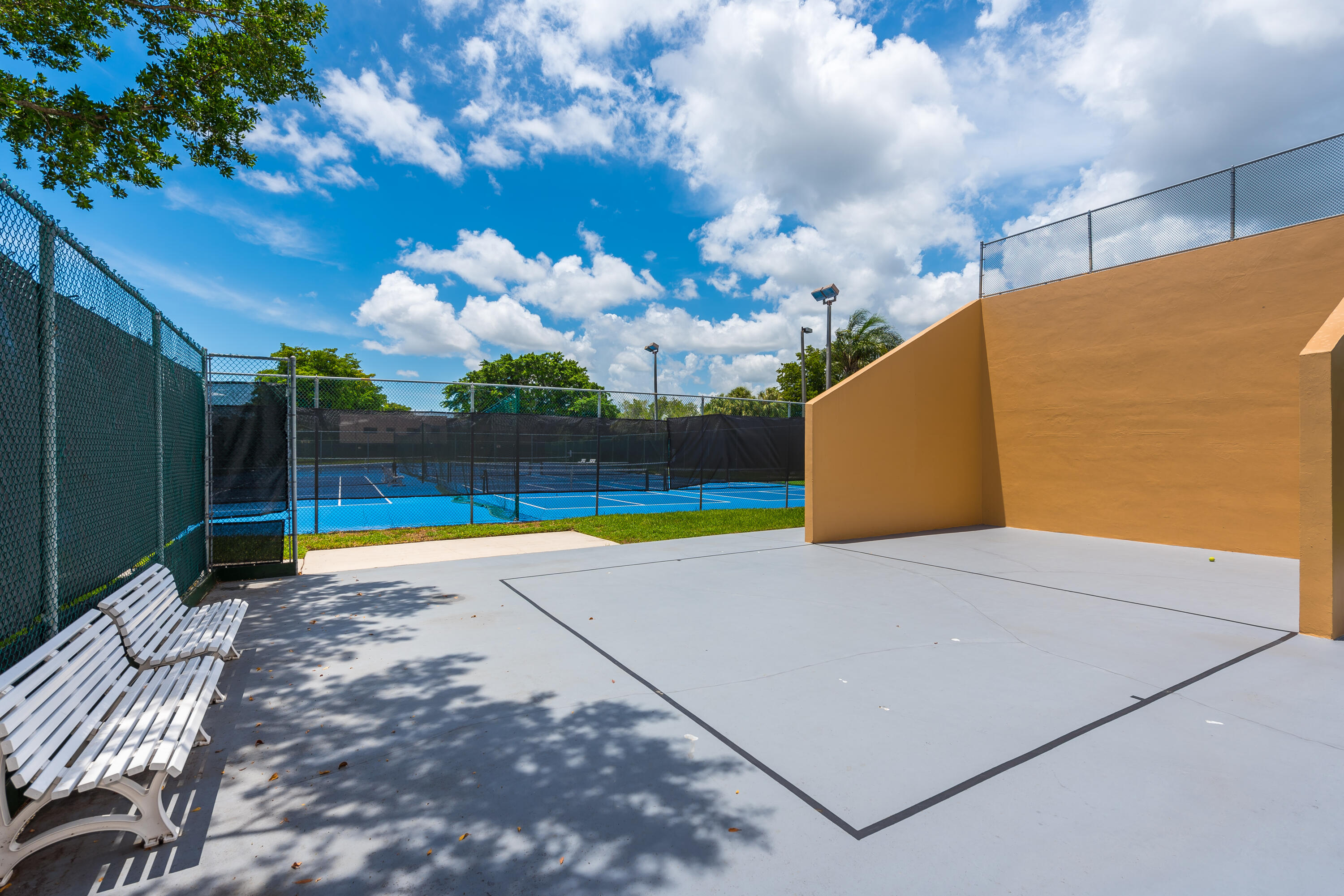 15075 Witney Road, Unit 212 Delray Beach, FL 33484 - Photo 48 of 57 Handball Court