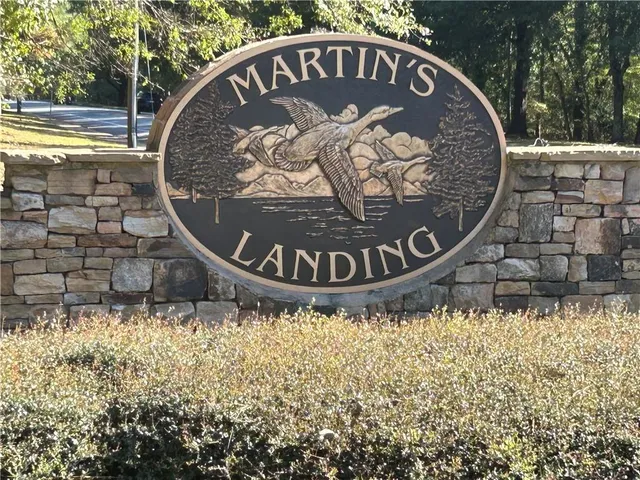 $2,950 | 320 6 Branches Court, Roswell, GA 30076