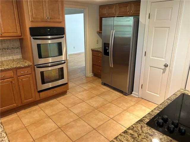 $2,950 | 320 6 Branches Court, Roswell, GA 30076