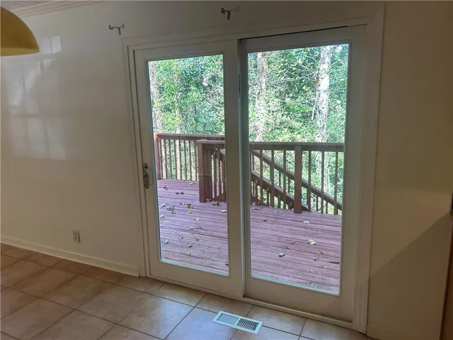 $2,950 | 320 6 Branches Court, Roswell, GA 30076