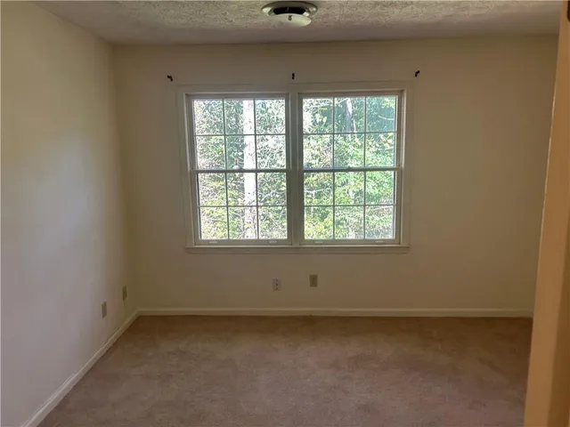 $2,950 | 320 6 Branches Court, Roswell, GA 30076