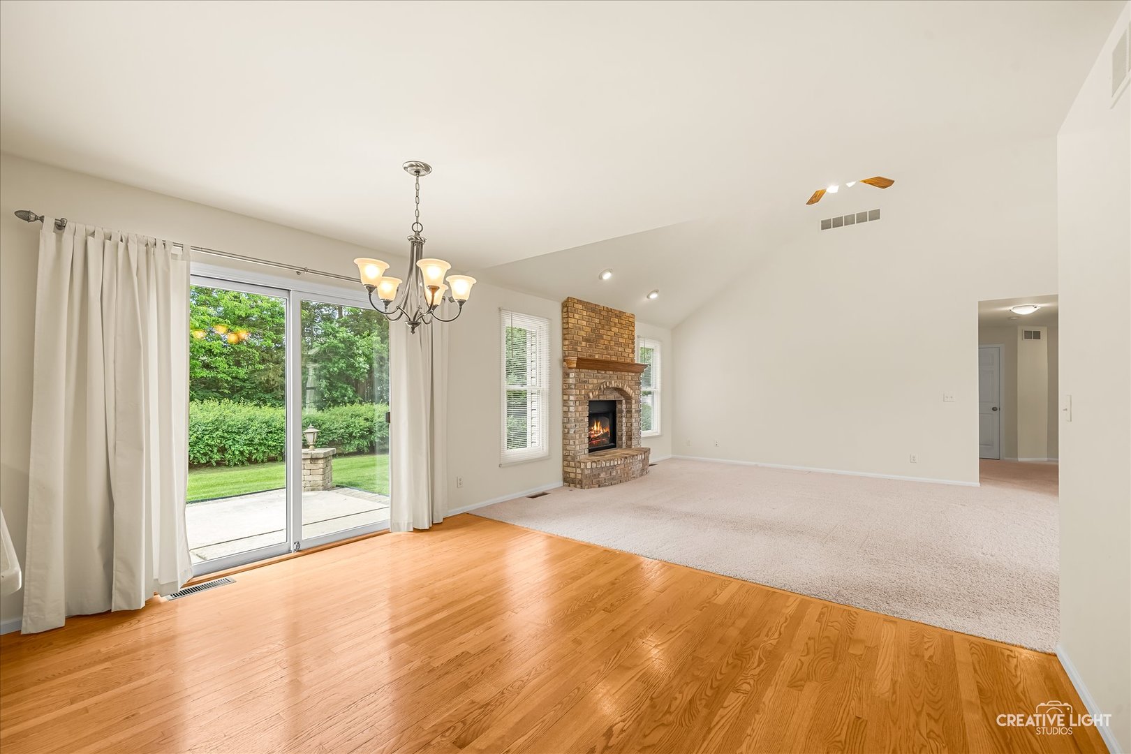 714 East Knights Road Sandwich, IL 60548 - Photo 10 of 33 a view of an empty room with a window