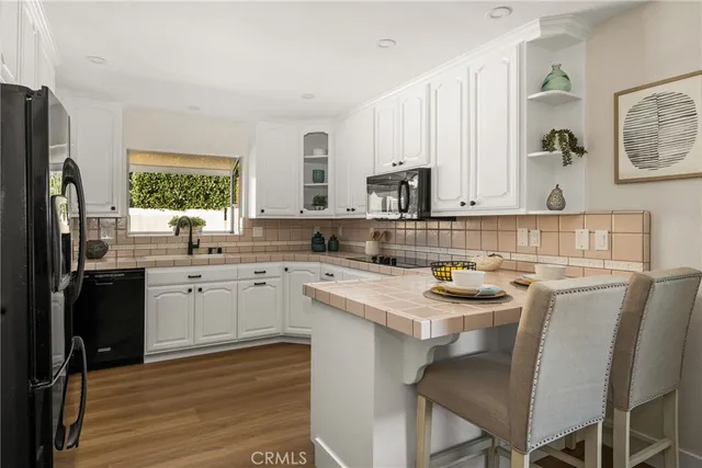 $1,300,000 | 17588 Santa Paula Circle, Fountain Valley, CA 92708