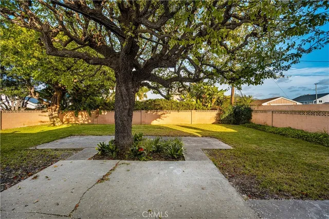 $1,300,000 | 17588 Santa Paula Circle, Fountain Valley, CA 92708