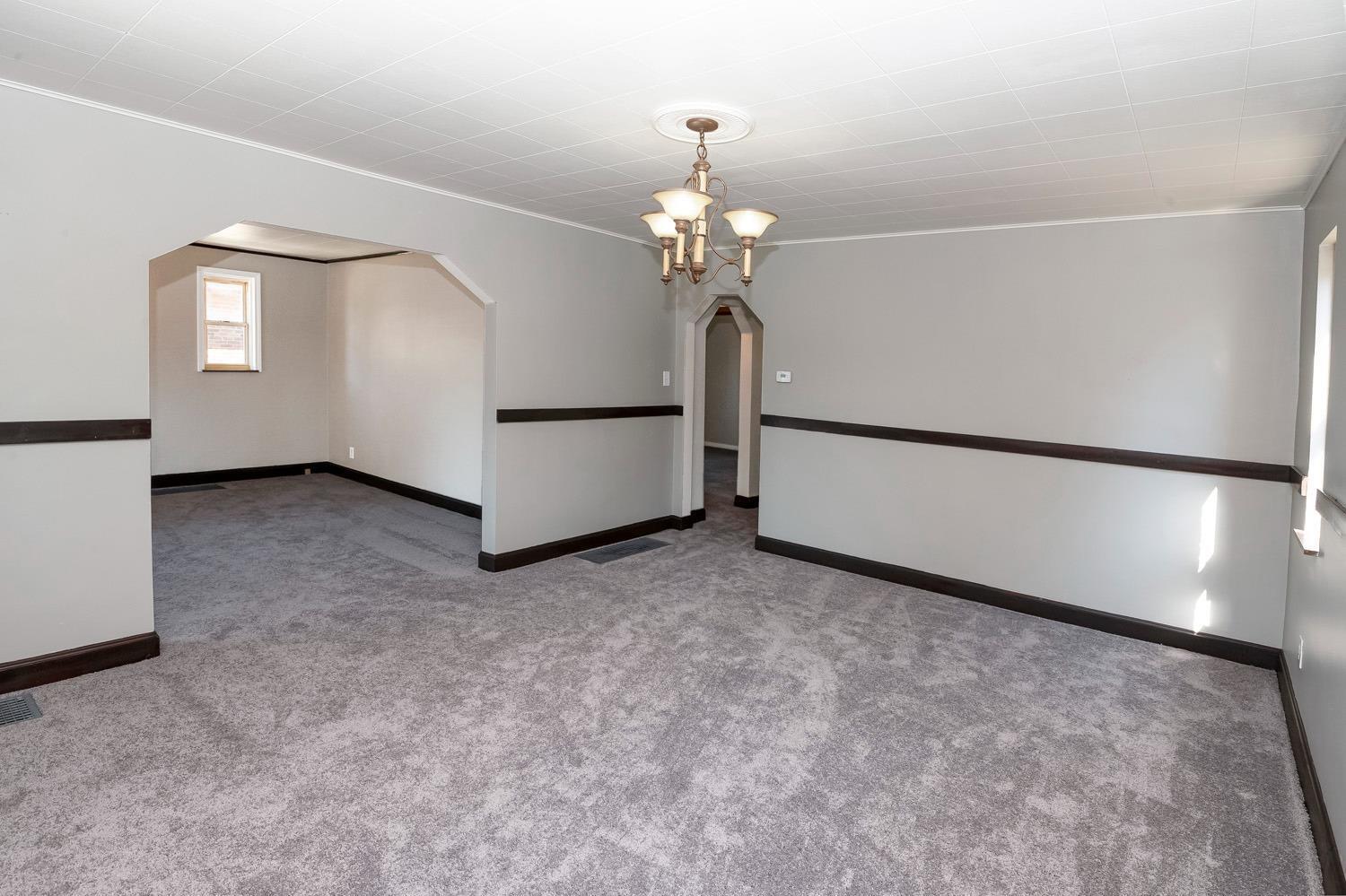 5164 Sidney Road Cincinnati, OH 45238 - Photo 12 of 40