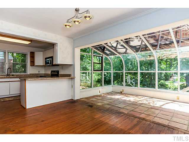 1212 Mitchell Street Raleigh, NC 27607 - Photo 10 of 24