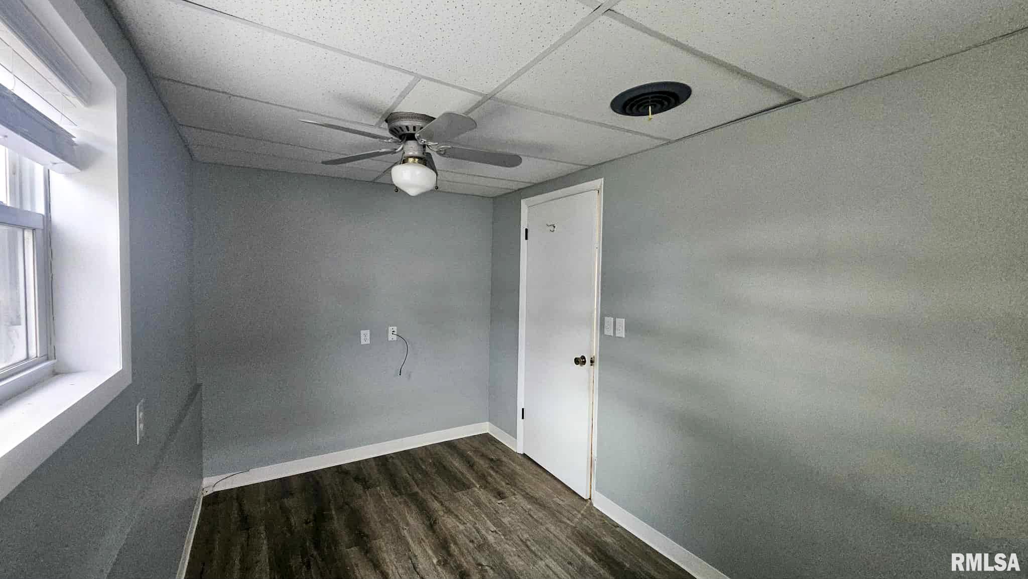 214 Palm Street Canton, IL 61520 - Photo 19 of 56