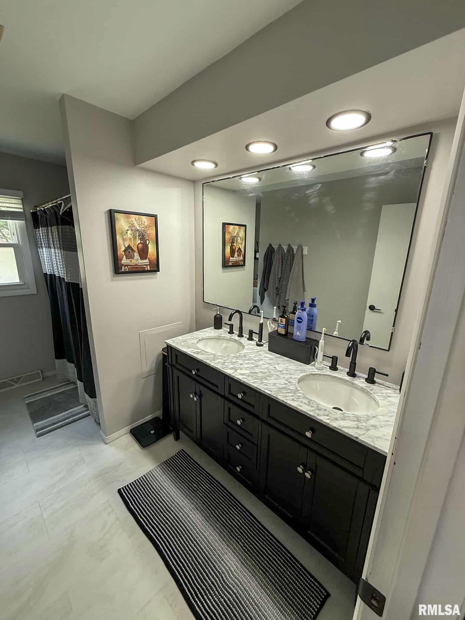 214 Palm Street Canton, IL 61520 - Photo 43 of 56