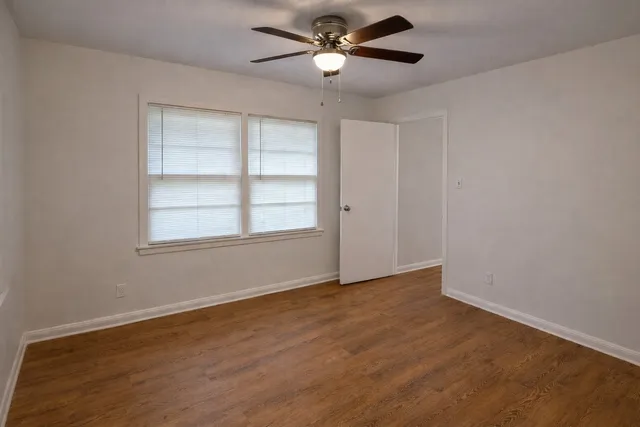 $1,350 | 502 Breezy Lane, Wharton, TX 77488