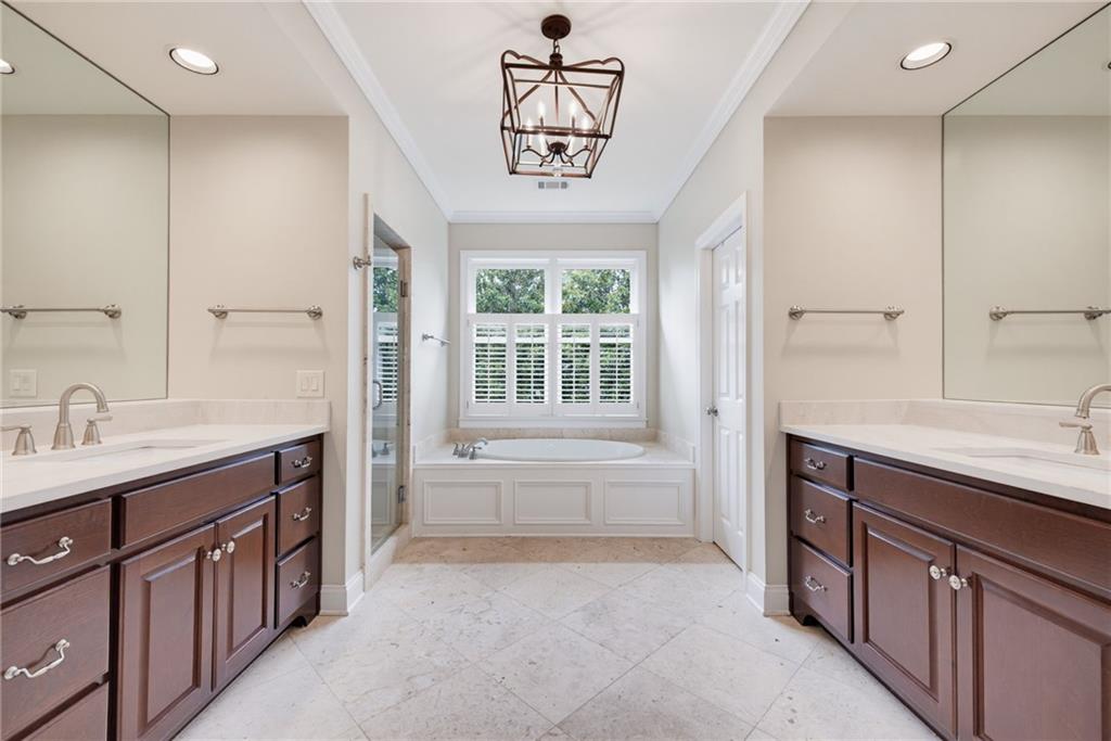 4812 Ridgeview Road Atlanta, GA 30338 - Photo 20 of 39 Gallery Image 20
