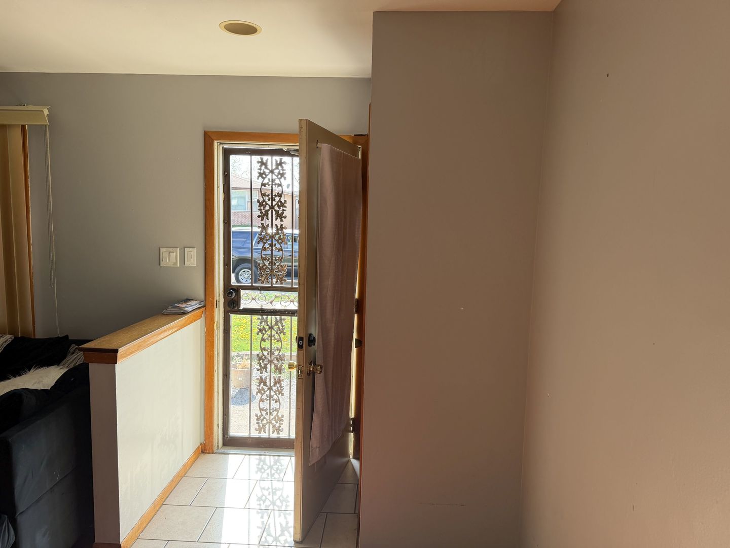 18019 Ravisloe Terrace Country Club Hills, IL 60478 - Photo 3 of 19