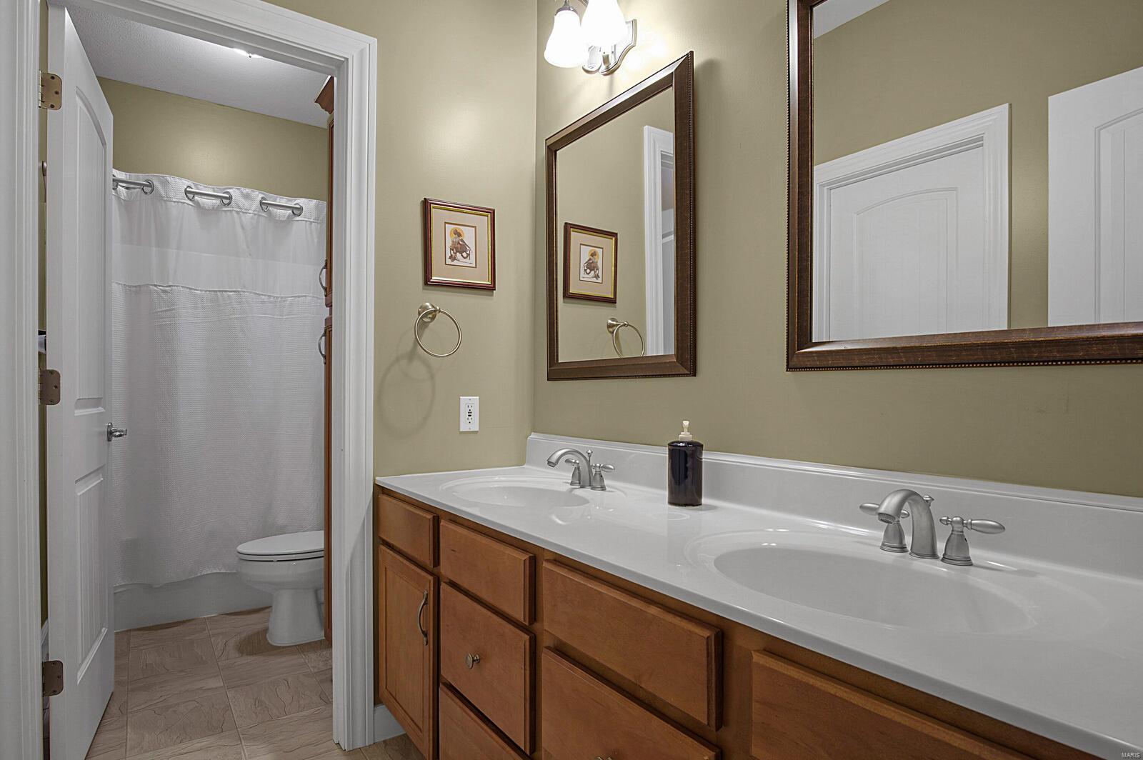 5307 Quercus Grove Road Edwardsville, IL 62025 - Photo 18 of 36