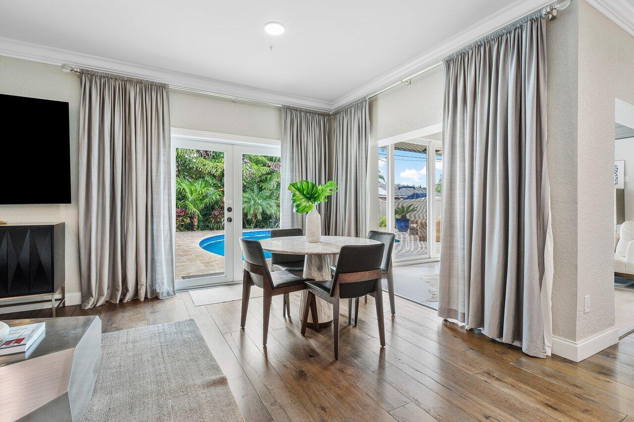 1080 Southwest 17th Street Boca Raton, FL 33486 - Photo 17 of 45 Breakfast Area