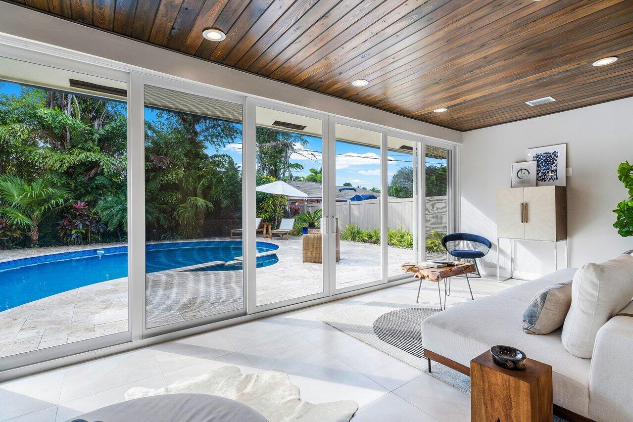 1080 Southwest 17th Street Boca Raton, FL 33486 - Photo 18 of 45 Florida Room