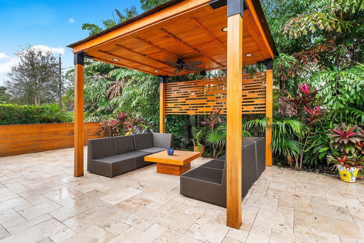 1080 Southwest 17th Street Boca Raton, FL 33486 - Photo 33 of 45 Pergola
