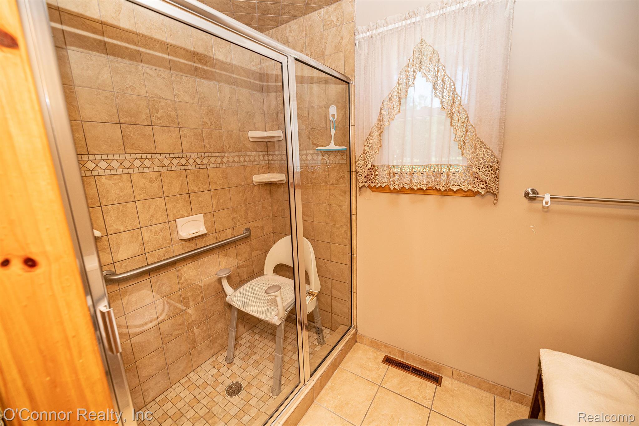 2455 Partridge Road Port Huron, MI 48060 - Photo 20 of 30 Gallery Image 20