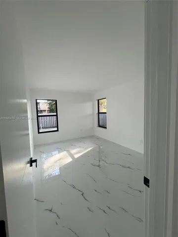 $475,000 | 20610 Northeast 7th Court, Miami, FL 33179