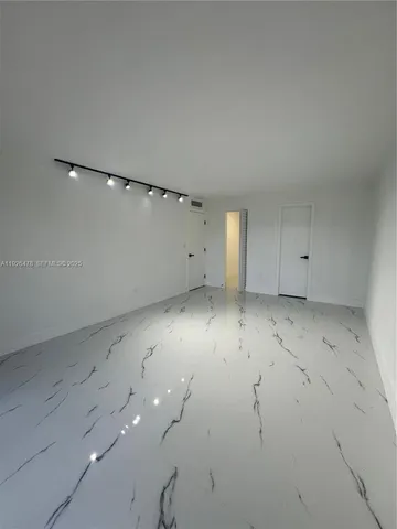 $475,000 | 20610 Northeast 7th Court, Miami, FL 33179