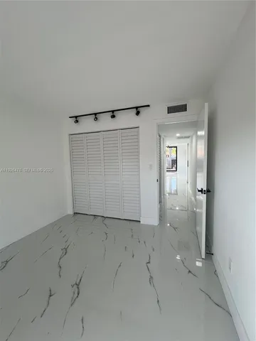 $475,000 | 20610 Northeast 7th Court, Miami, FL 33179