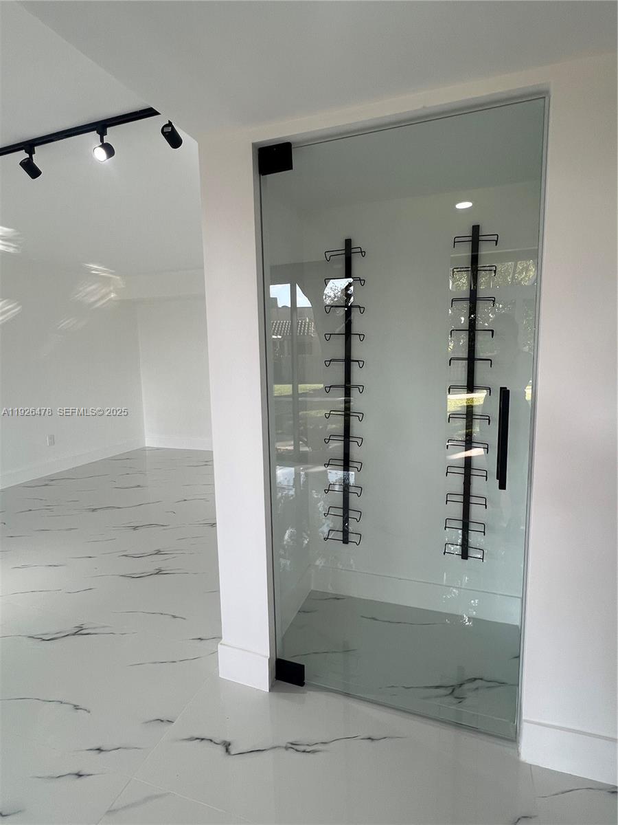 20610 Northeast 7th Court Miami, FL 33179 - Photo 26 of 38