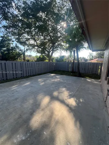 $475,000 | 20610 Northeast 7th Court, Miami, FL 33179