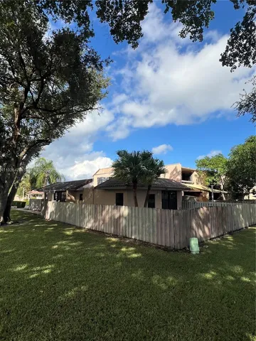 $475,000 | 20610 Northeast 7th Court, Miami, FL 33179