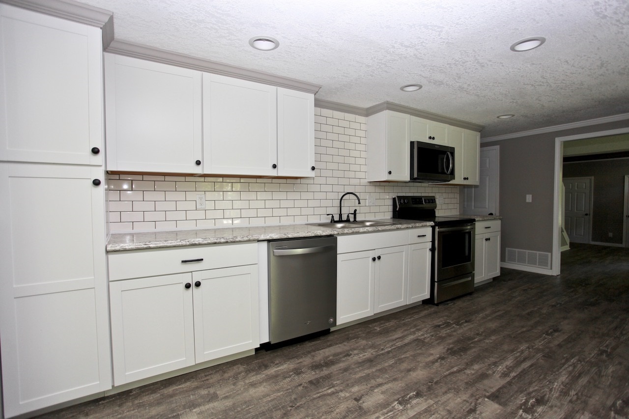 1545 West River Road North Albion, IN 46701 - Photo 12 of 32 Gallery Image 12