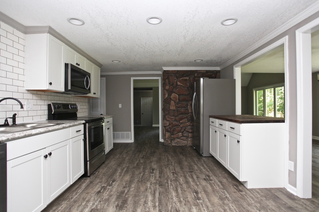1545 West River Road North Albion, IN 46701 - Photo 13 of 32 Gallery Image 13