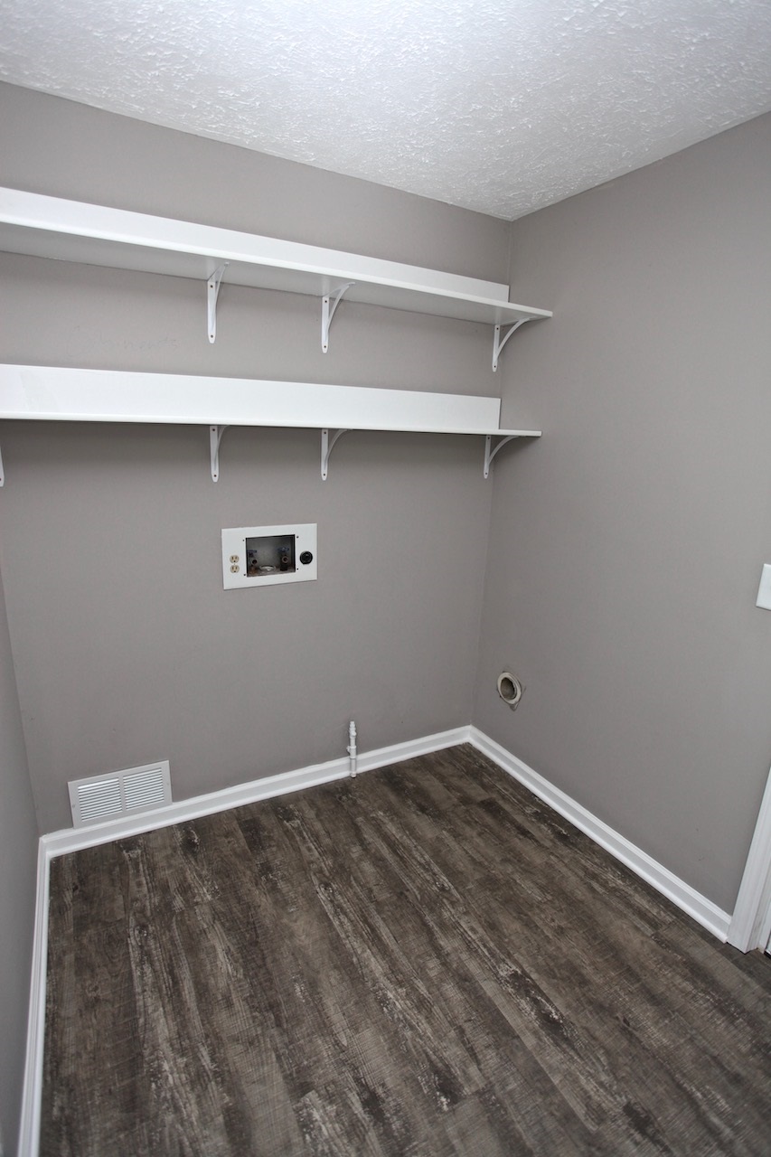 1545 West River Road North Albion, IN 46701 - Photo 28 of 32 Gallery Image 28