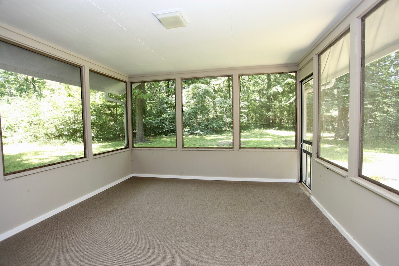 1545 West River Road North Albion, IN 46701 - Photo 29 of 32 Gallery Image 29